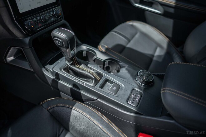 Ford Ranger-8