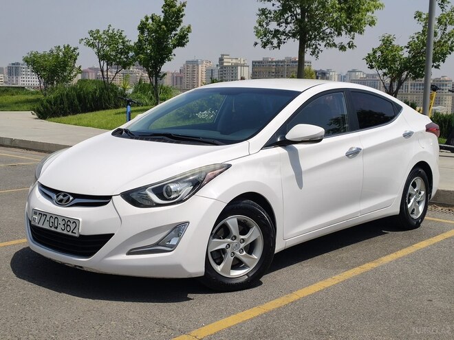 Hyundai Avante 2015, 174,000 km - 1.6 л - Bakı