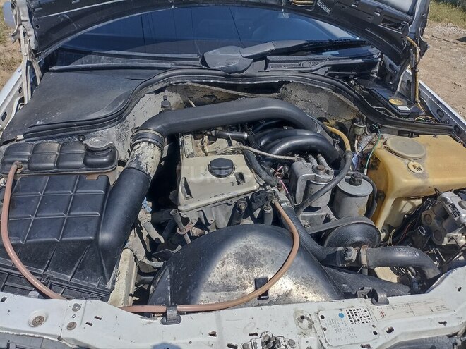 Mercedes C 220 d 1994, 584,878 km - 2.2 l - Bakı