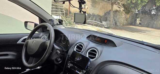 Iran Khodro Runna 2014, 175,000 km - 1.6 l - Bakı
