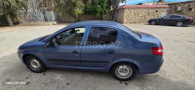 Iran Khodro Runna 2014, 175,000 km - 1.6 l - Bakı