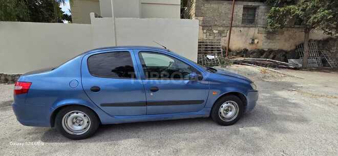 Iran Khodro Runna 2014, 175,000 km - 1.6 l - Bakı