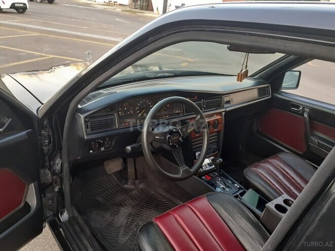 Mercedes 190 1992, 382,118 km - 2.5 l - Bakı