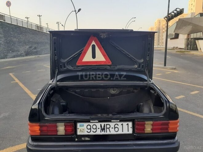 Mercedes 190 1992, 382,118 km - 2.5 l - Bakı