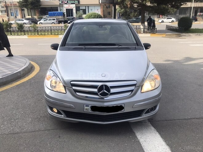Mercedes B 170 2007, 176,000 km - 1.7 l - Sumqayıt