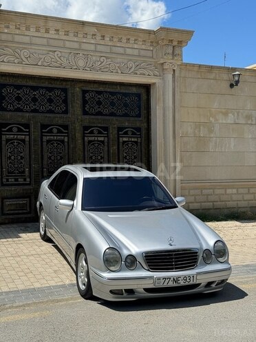 Mercedes E 270 1999, 440,400 km - 2.7 l - Yevlax