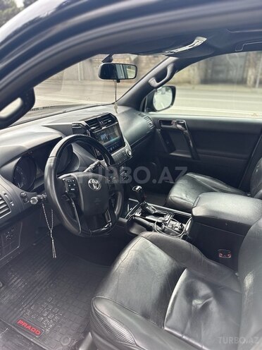 Toyota Land Cruiser Prado 2011, 223,000 km - 2.7 l - Bakı