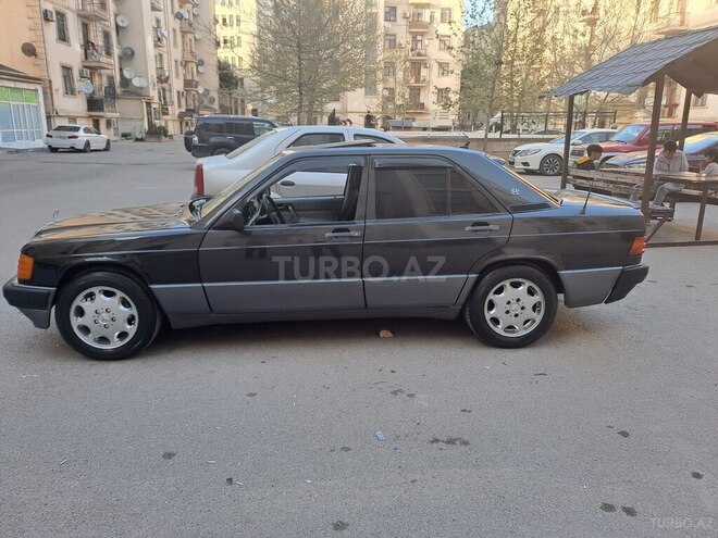 Mercedes 190 1988, 388,500 km - 2.0 л - Bakı
