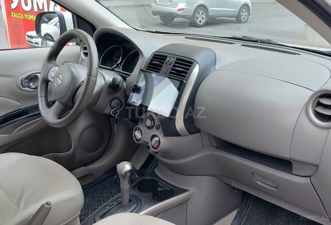 Nissan Sunny 2012, 203,000 km - 1.5 l - Bakı