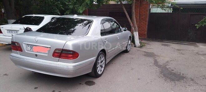 Mercedes E 220 d 1999, 352,462 km - 2.2 l - Beyləqan