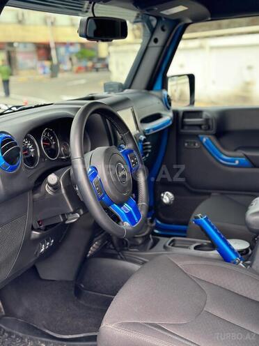 Jeep Wrangler-10
