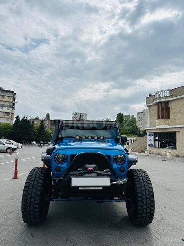Jeep Wrangler-2