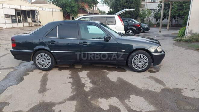 Mercedes C 240 1997, 380,000 km - 2.4 l - Bakı