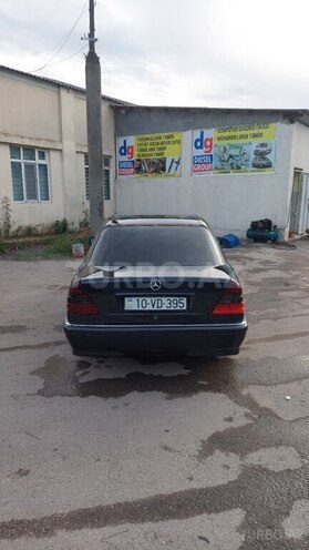 Mercedes C 240 1997, 380,000 km - 2.4 l - Bakı