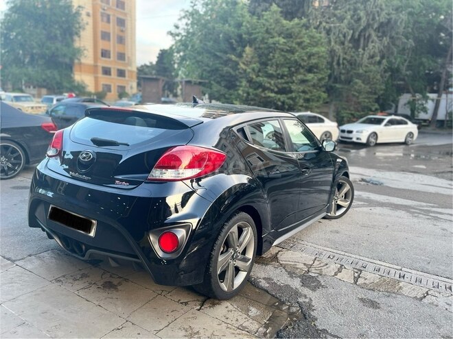 Hyundai Veloster 2015, 22,000 km - 1.6 l - Bakı