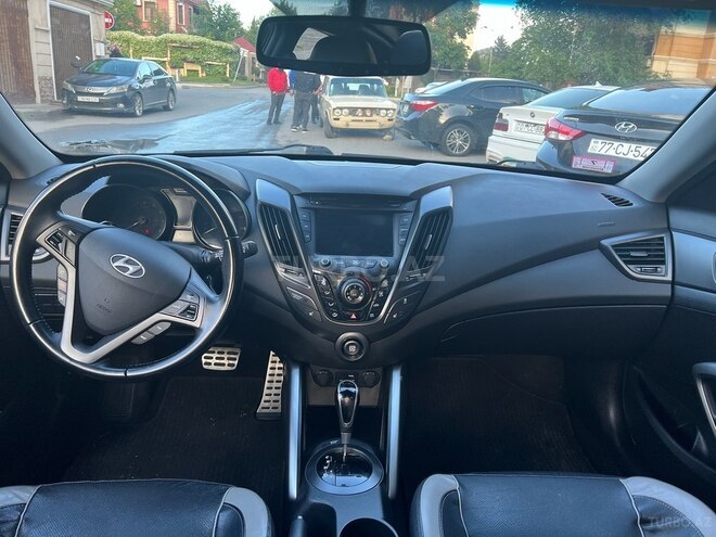 Hyundai Veloster 2015, 22,000 km - 1.6 l - Bakı