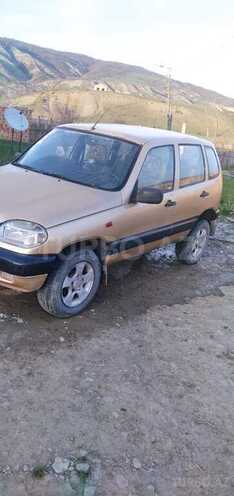 LADA (VAZ) Niva 2004, 26,500 km - 1.7 l - Quba