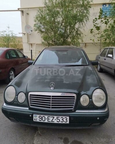 Mercedes E 240 1998, 348,000 km - 2.4 л - Naftalan