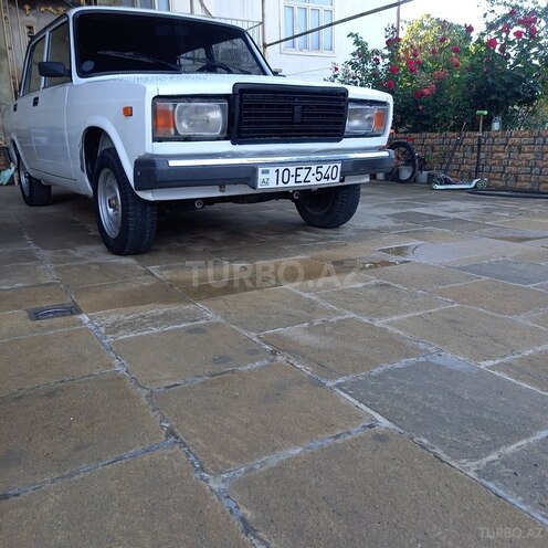 LADA (VAZ) 2107 2007, 167,543 km - 1.6 l - Salyan
