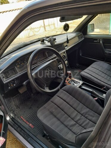 Mercedes 190 1992, 535,000 km - 2.0 l - Şəmkir