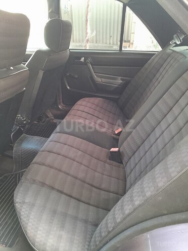 Mercedes 190 1992, 535,000 km - 2.0 l - Şəmkir