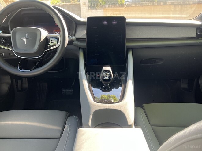 Polestar 2-11