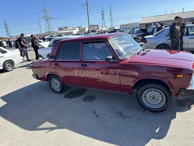 LADA (VAZ) 2107