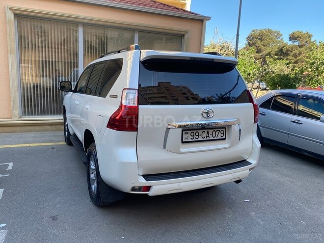 Toyota Land Cruiser Prado 2012, 412,000 km - 2.7 л - Bakı