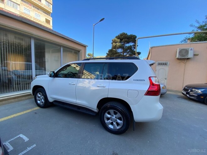 Toyota Land Cruiser Prado 2012, 412,000 km - 2.7 л - Bakı