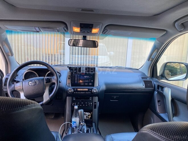 Toyota Land Cruiser Prado 2012, 412,000 km - 2.7 л - Bakı