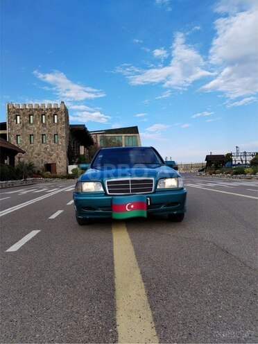 Mercedes C 180 1998, 585,000 km - 1.8 l - Bakı