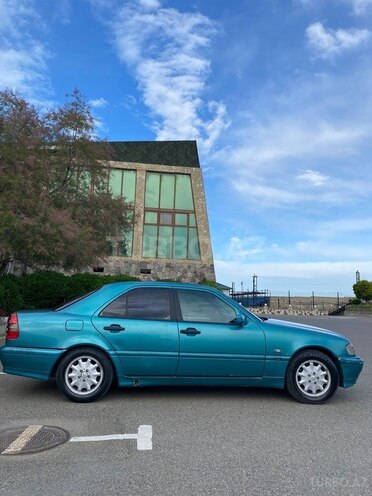 Mercedes C 180 1998, 585,000 km - 1.8 l - Bakı