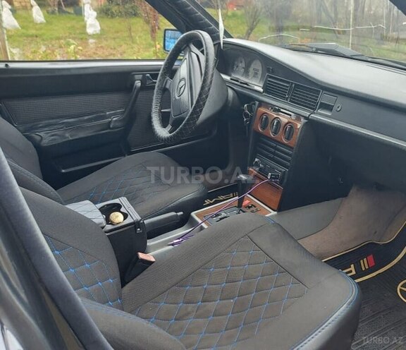 Mercedes 190 1993, 373,000 km - 2.3 l - Bakı