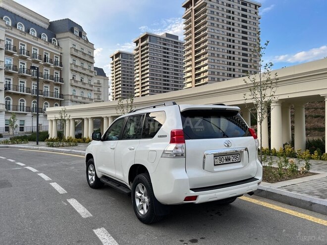 Toyota Land Cruiser Prado 2012, 258,000 km - 2.7 l - Bakı