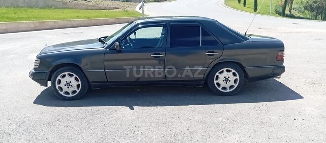 Mercedes E 200 1989, 350,000 km - 2.0 l - Bakı