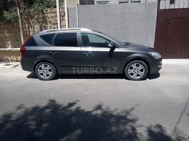 Kia Ceed 2009, 201,000 km - 1.6 л - Bakı