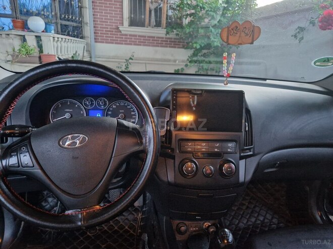 Hyundai i30 2011, 164,800 km - 1.6 l - Bakı