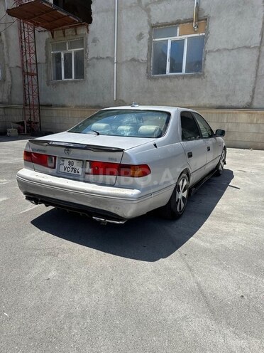Toyota Camry 2001, 362,000 km - 2.2 л - Bakı