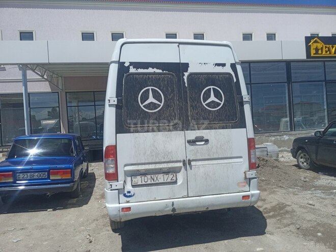 Mercedes Sprinter 212 1996, 331,561 km - 4.5 l - Qusar