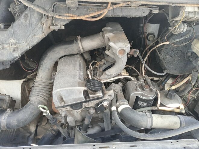 Mercedes Sprinter 212 1996, 331,561 km - 4.5 l - Qusar