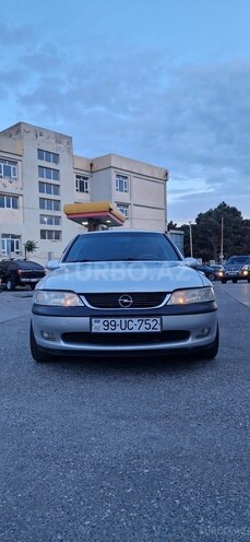 Opel Vectra 1998, 202,000 km - 1.8 l - Bakı