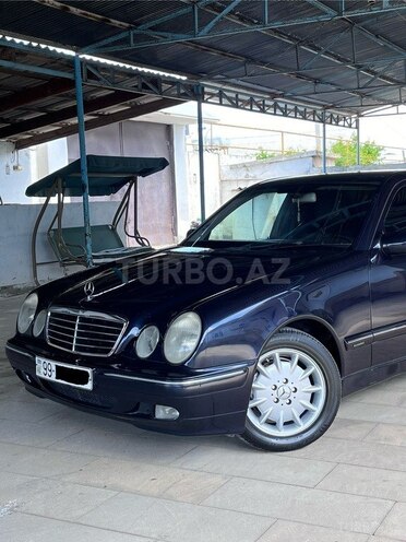 Mercedes E 220 d 2000, 320,000 km - 2.2 l - İmişli