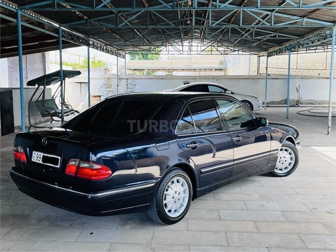 Mercedes E 220 d 2000, 320,000 km - 2.2 l - İmişli