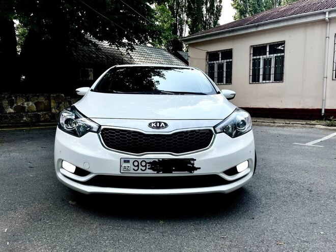 Kia Cerato 2013, 129,000 km - 1.6 l - Quba