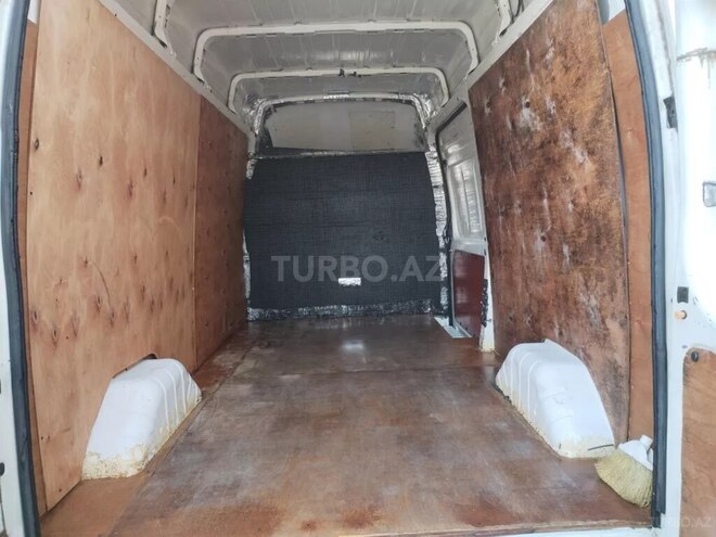 Ford Transit 2004, 190,000 km - 2.4 l - Tovuz