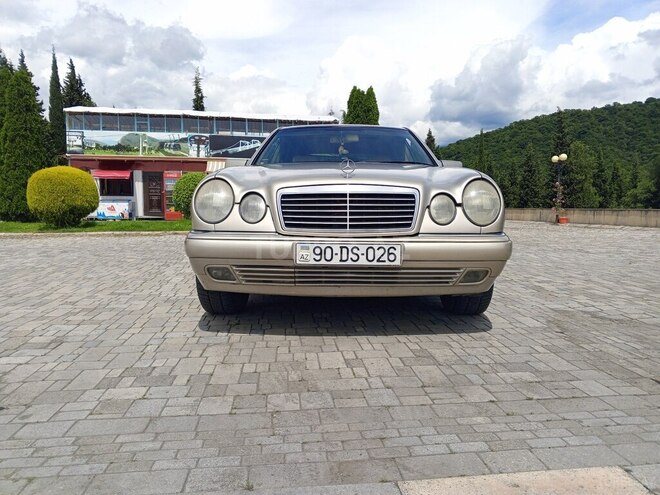 Mercedes E 240 1998, 265,000 km - 2.4 л - Balakən