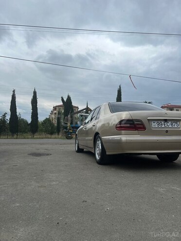 Mercedes E 220 d