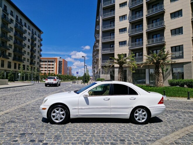 Mercedes C 240 2001, 370,000 km - 2.6 л - Bakı