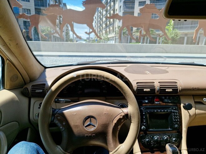 Mercedes C 240 2001, 370,000 km - 2.6 л - Bakı