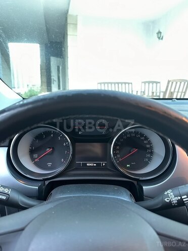 Opel Astra 2018, 102,000 km - 1.4 l - Bakı